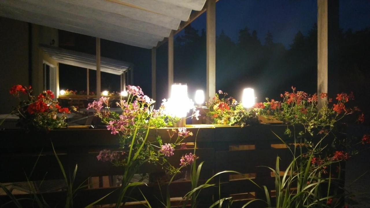 Pokoje Goscinne Przylesie Lobez Bagian luar foto