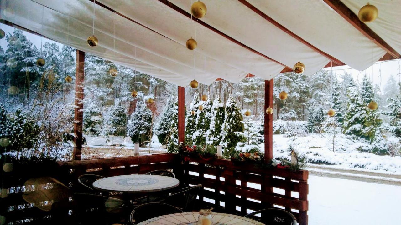Pokoje Goscinne Przylesie Lobez Bagian luar foto